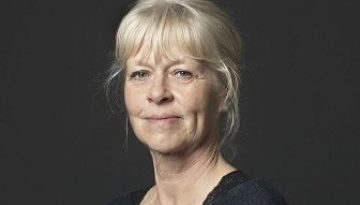 Annegreet-van-Bergen.-c-Annaleen-Louwes-e1474555839316