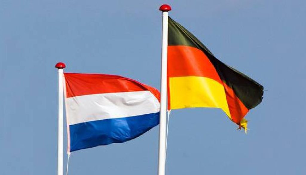 Nederland-Vs-Duitsland-vlag