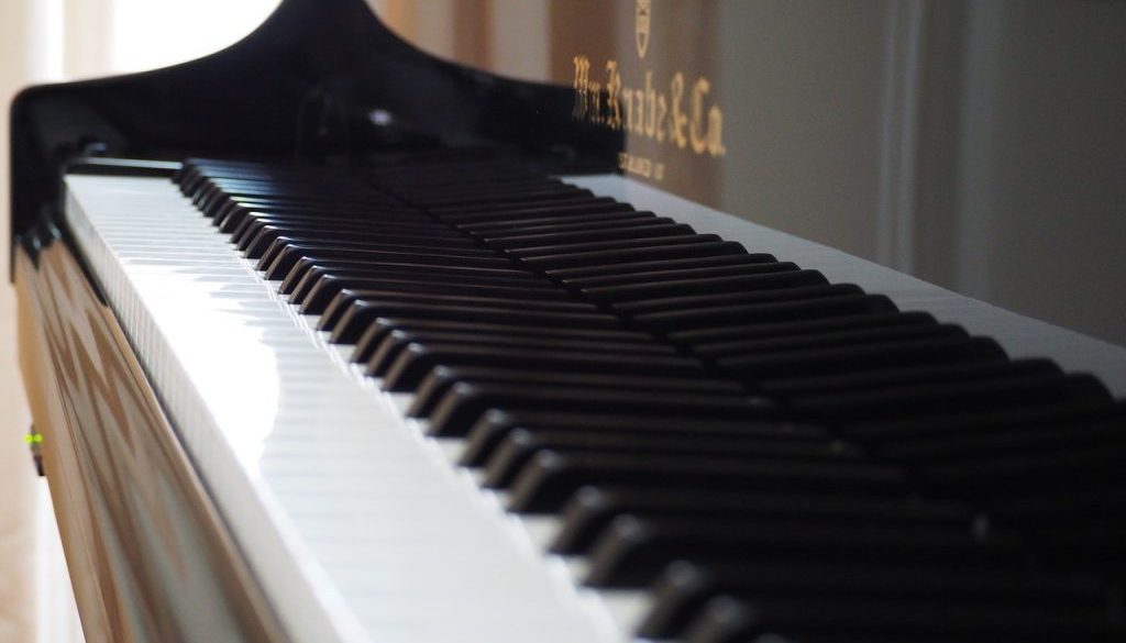 piano-1483775_1280