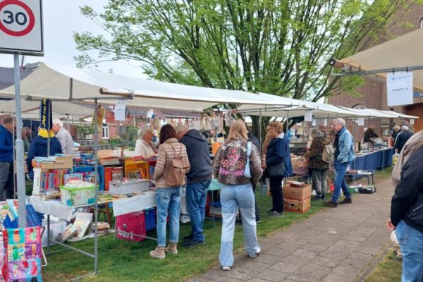 Paasboekenmarkt_Slider
